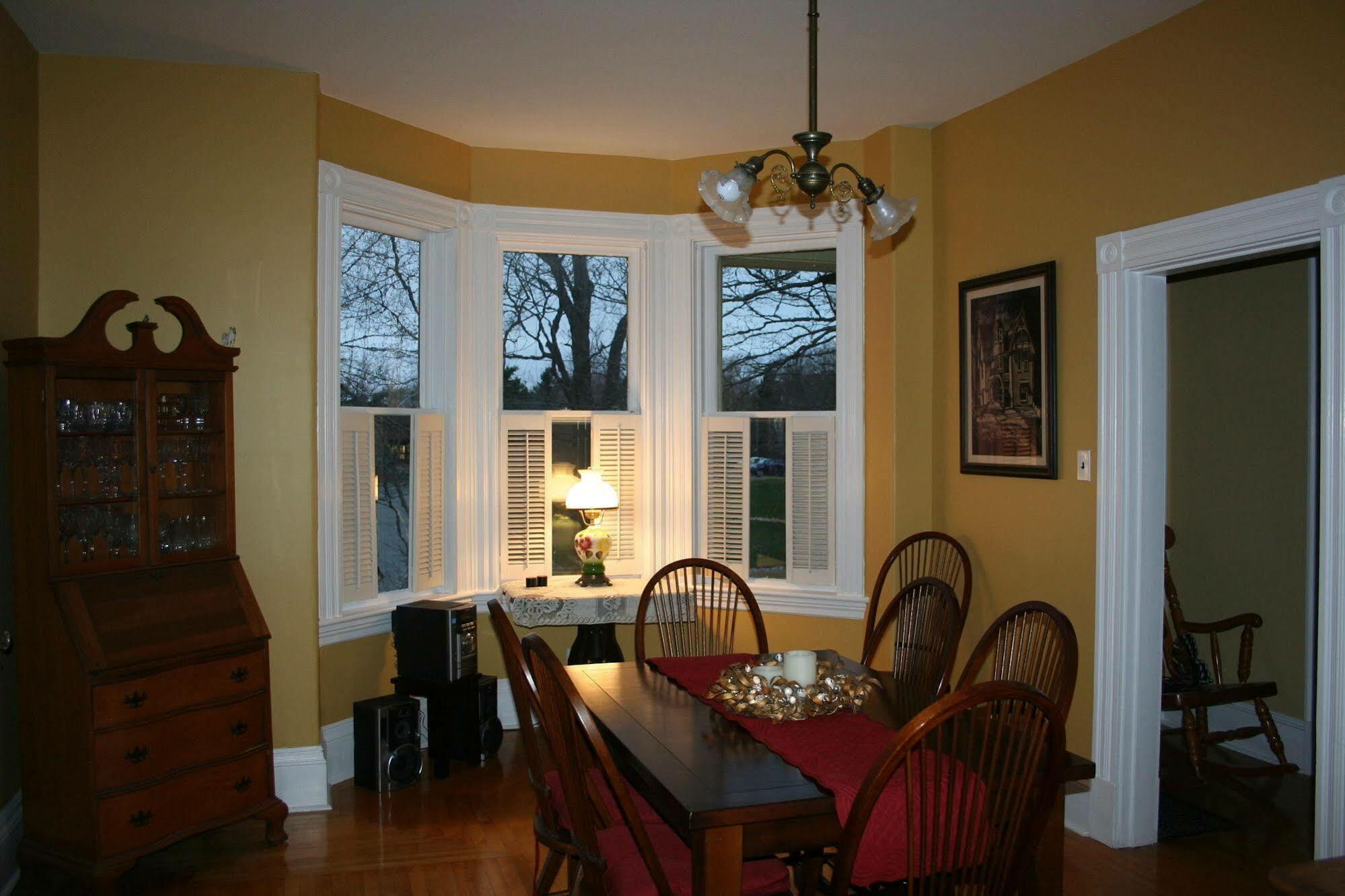 Sackville Bed And Breakfast Екстериор снимка