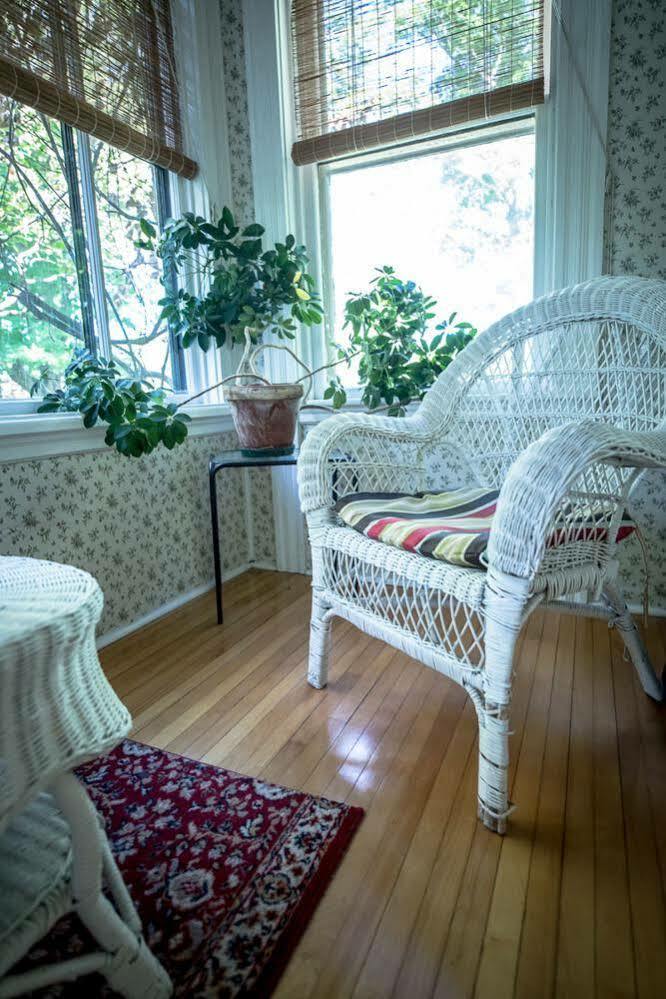 Sackville Bed And Breakfast Екстериор снимка
